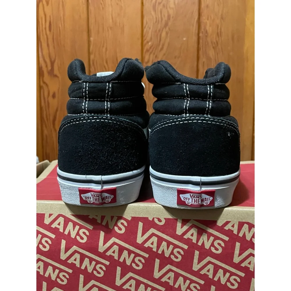 Women's Vans Ward Hi Sneakers Black/White US 9.5 men’s size 8
